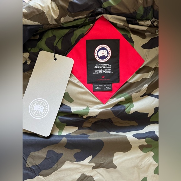 Canada Goose Men's Regeneration Freestyle Down Vest Limited Edition - Picture 9 of 14